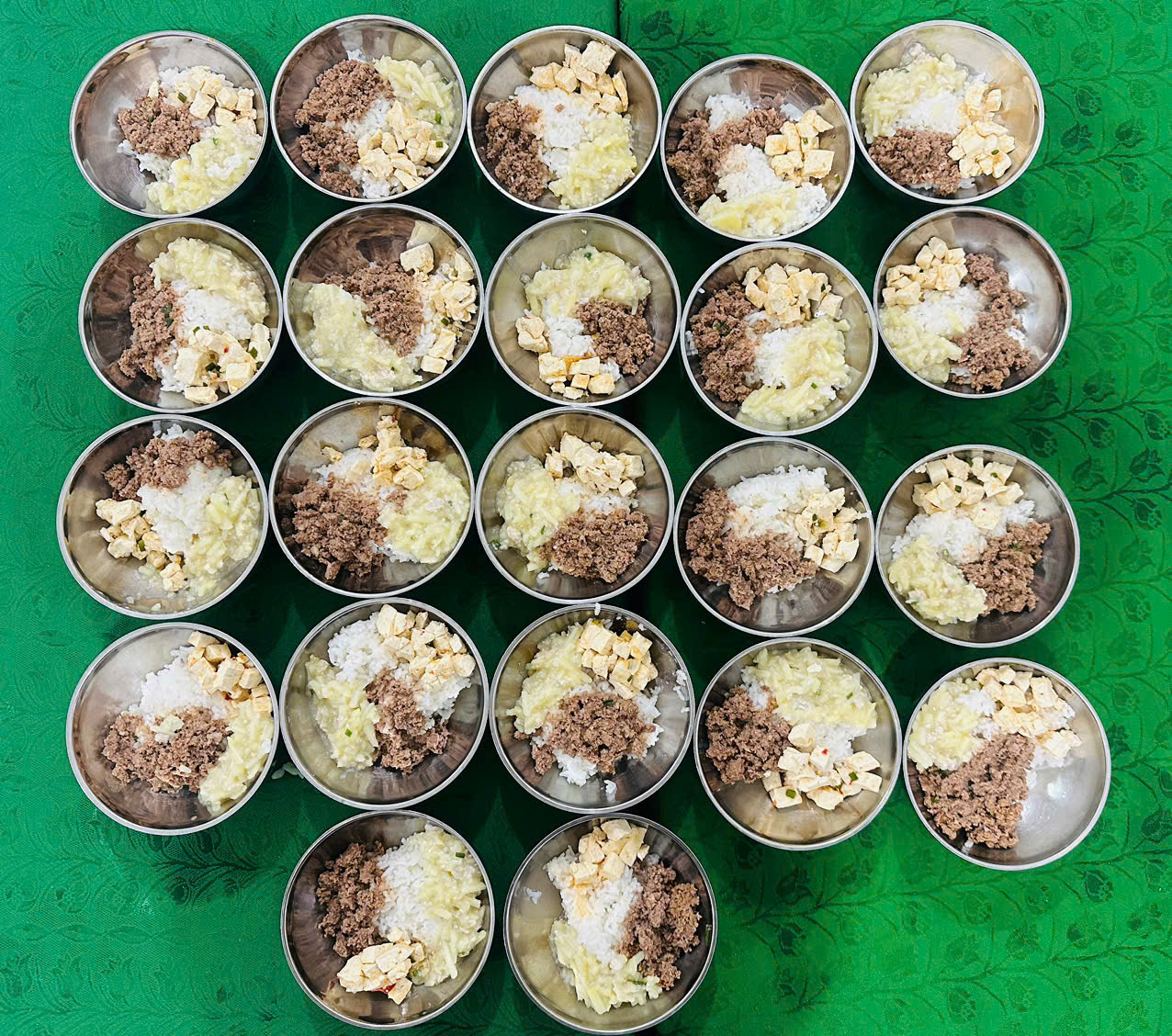 z6230359273961 010dfea5c41df39302d468a67d6314aa